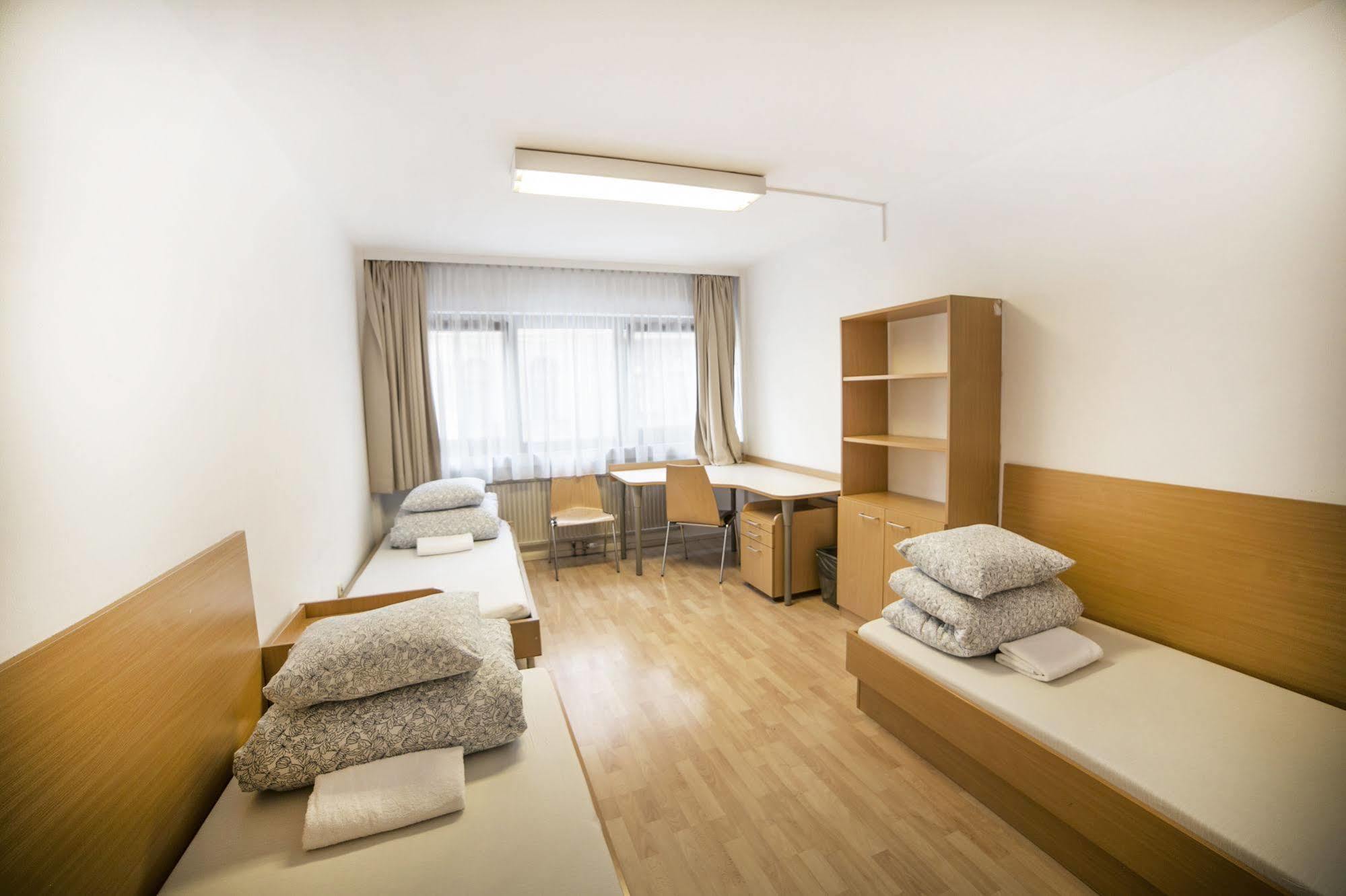 Hostel Alibi